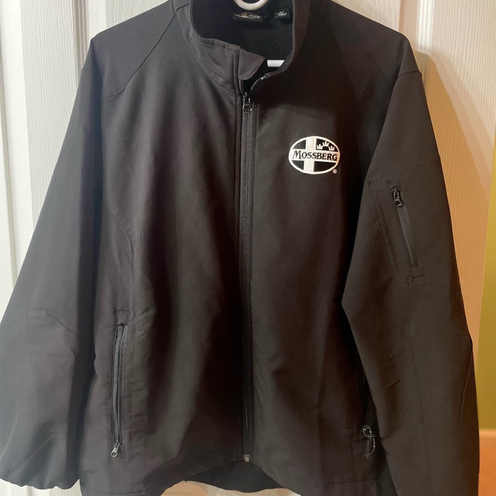 Mossberg Men's Black Jacket